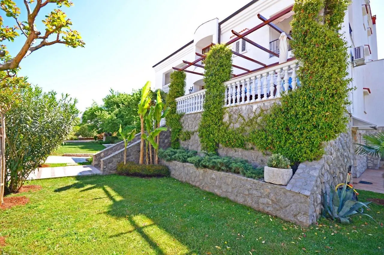 Apartments Sinisa Malinska Kroatien